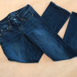 American Eagle Favorite Boyfriend Jeans 00 Short!